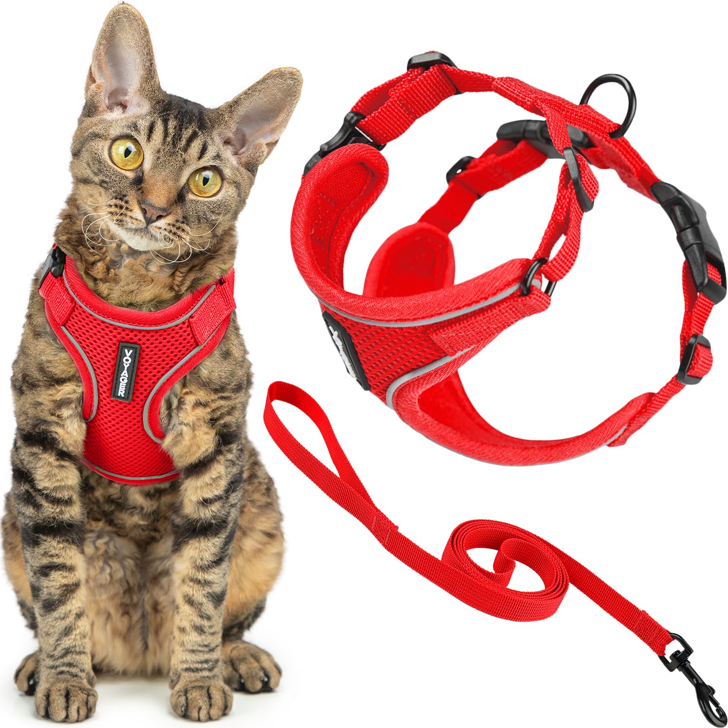 Best Pet Supplies Voyager Escape Proof Cat Harness and Leash Set - Red, Size M (Chest: 16.5-19.5')