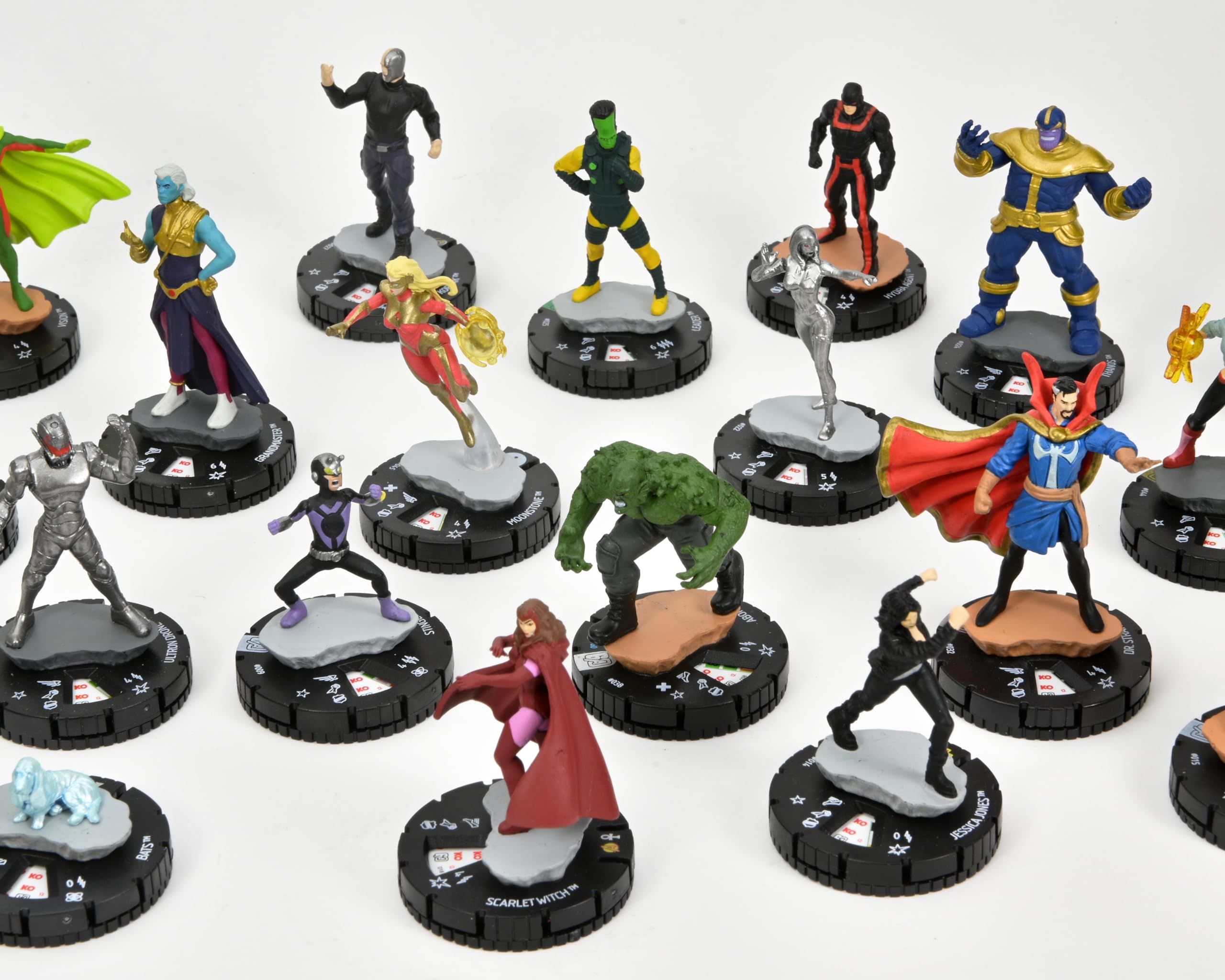 Wizkids Marvel HeroClix: Avengers 60. Jubiläums-Booster-Stein (10er-Box) 17