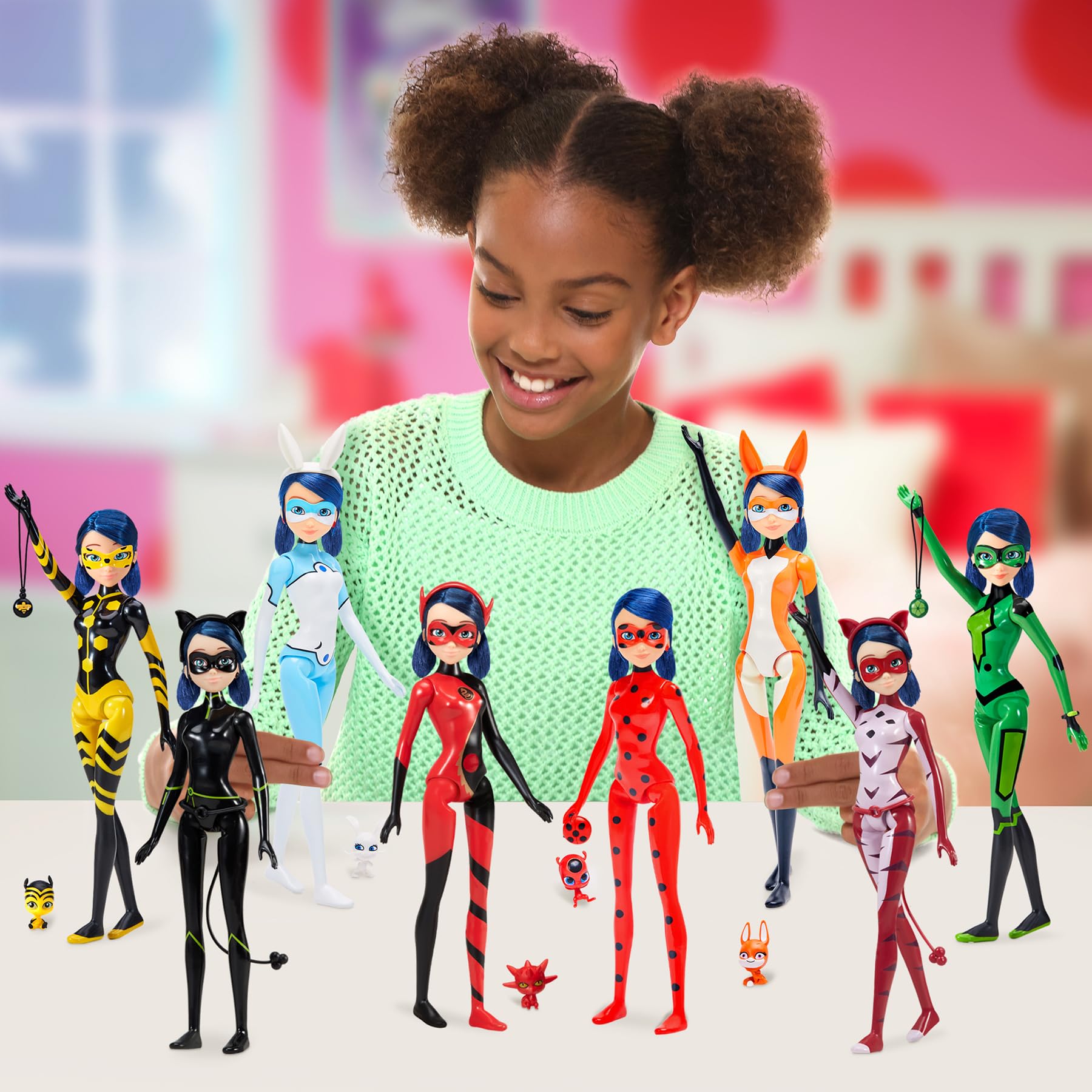 Miraculous Ladybug Magic Heroez Reveal Colour Change Doll - Bandai, 4+ Years 14