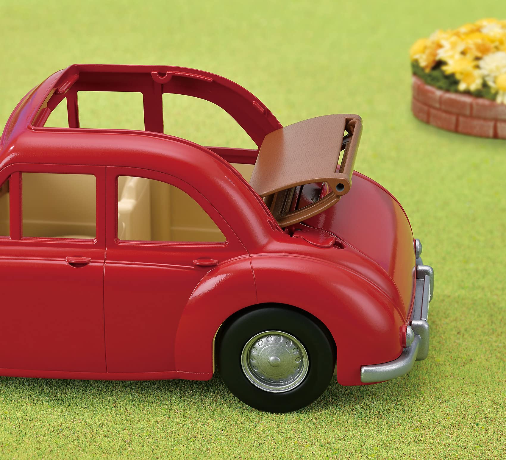 Sylvanian Families 5448 Family Cruising Car Vehicle Playset - Convertible Car with Removable Roof & Baby Buggy 10