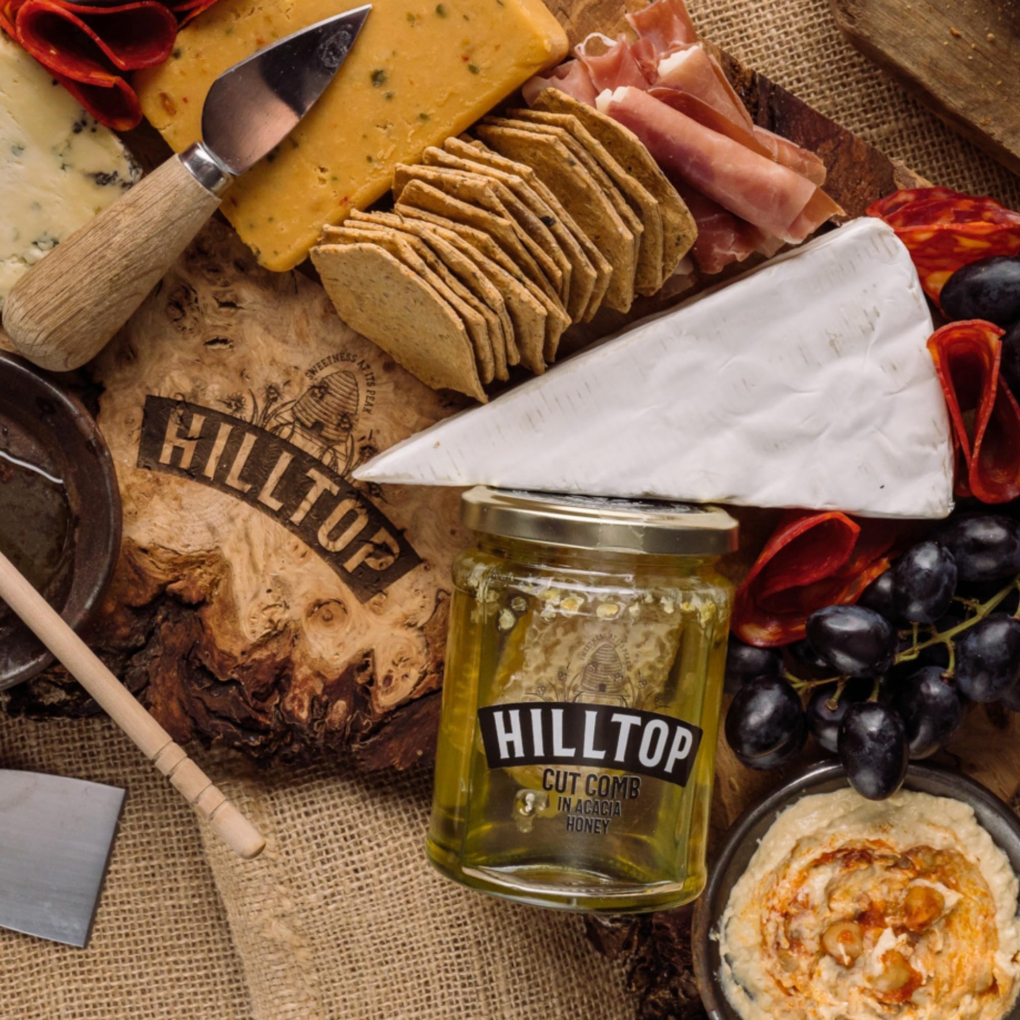 Hilltop Honey – Geschnittene Waben in Akazienhonig, 340 g 11