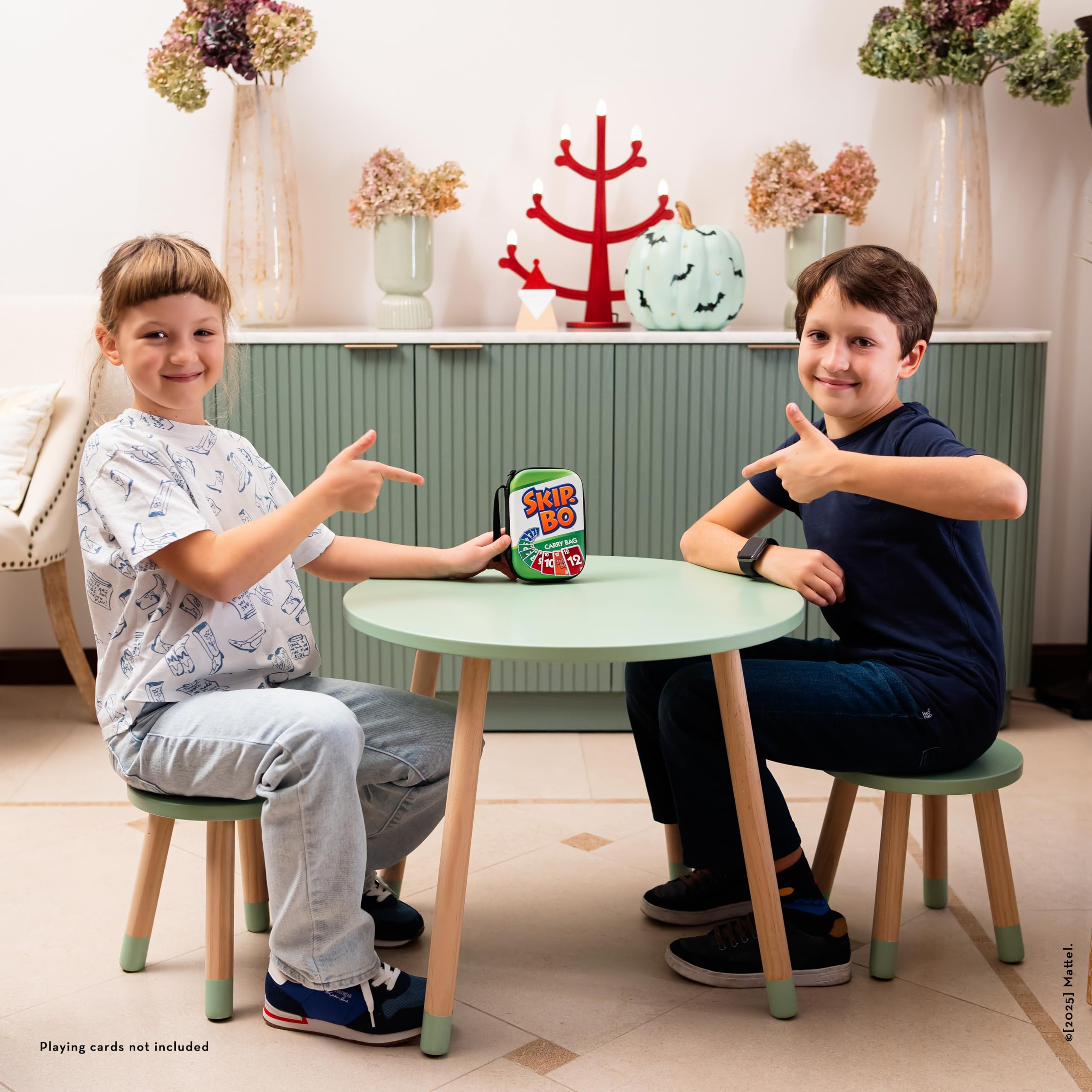 Theo Klein Skip.Bo Carry Bag - Portable Card Case for Travel 7