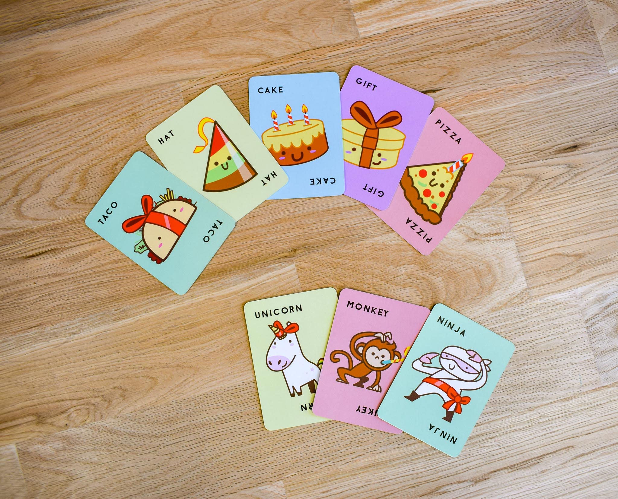 Blue Orange Taco Hat Cake Gift Pizza Card Game for 2-8 Players 4