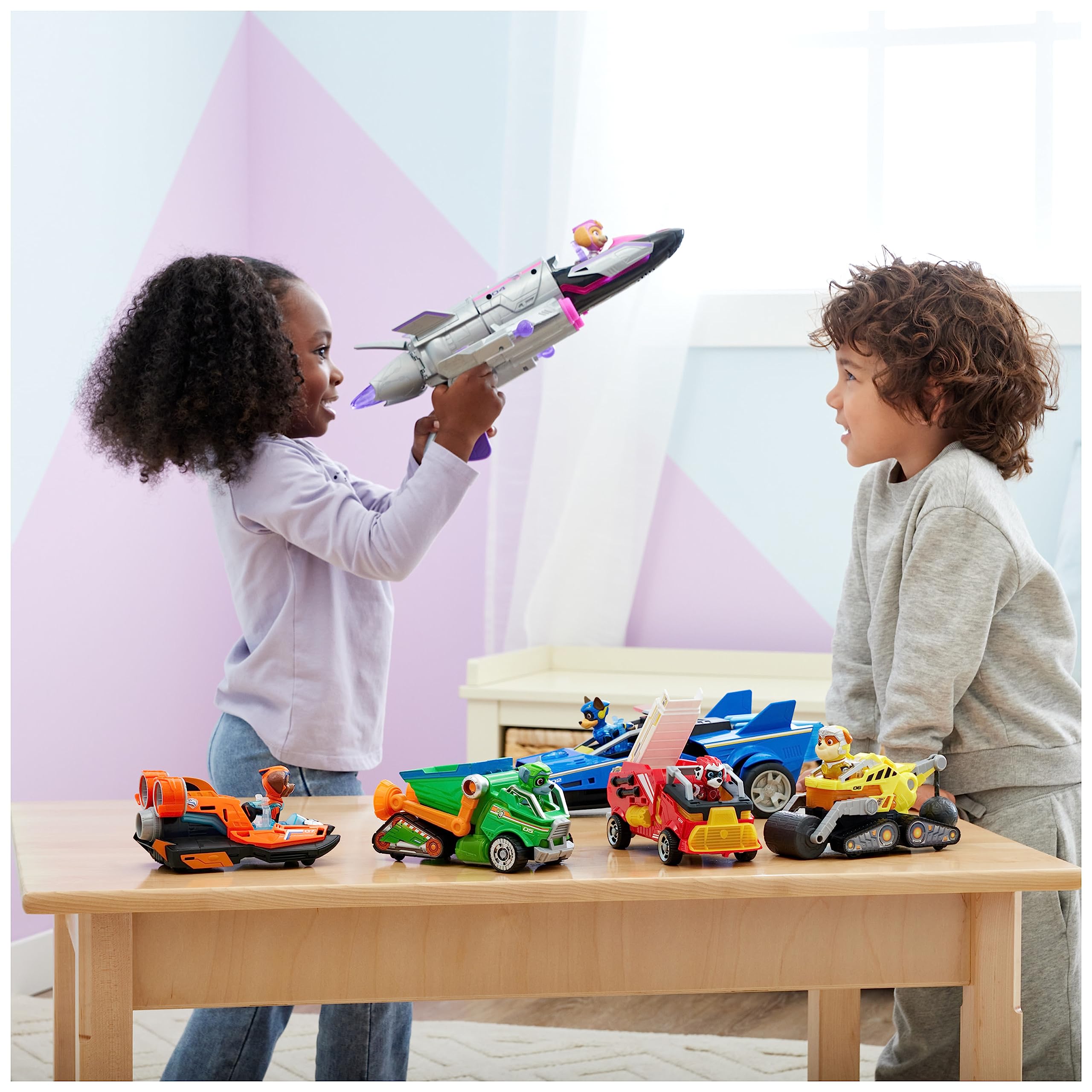 PAW Patrol: The Mighty Movie Skye's Rescue Jet with Light-Up Action Figure, Lights & Sounds - Kids' Toy for Ages 3+ 8