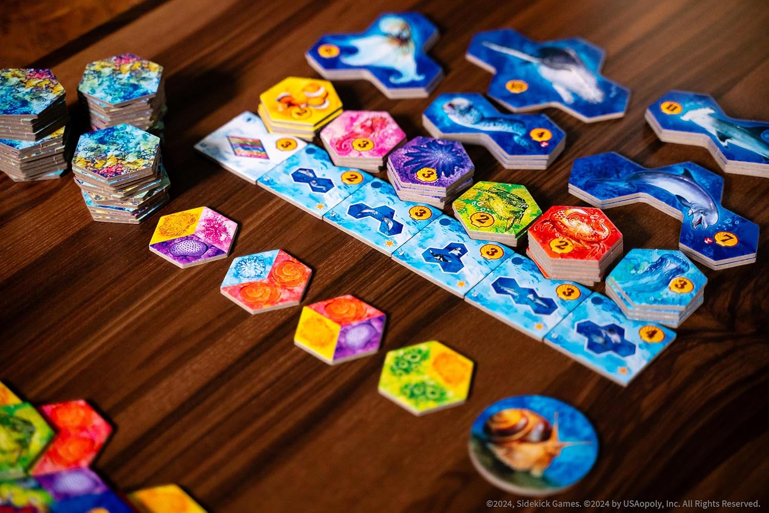 USAopoly Aqua Brettspiel | Strategiespiel mit Kunst von Vincent Dutrait 7