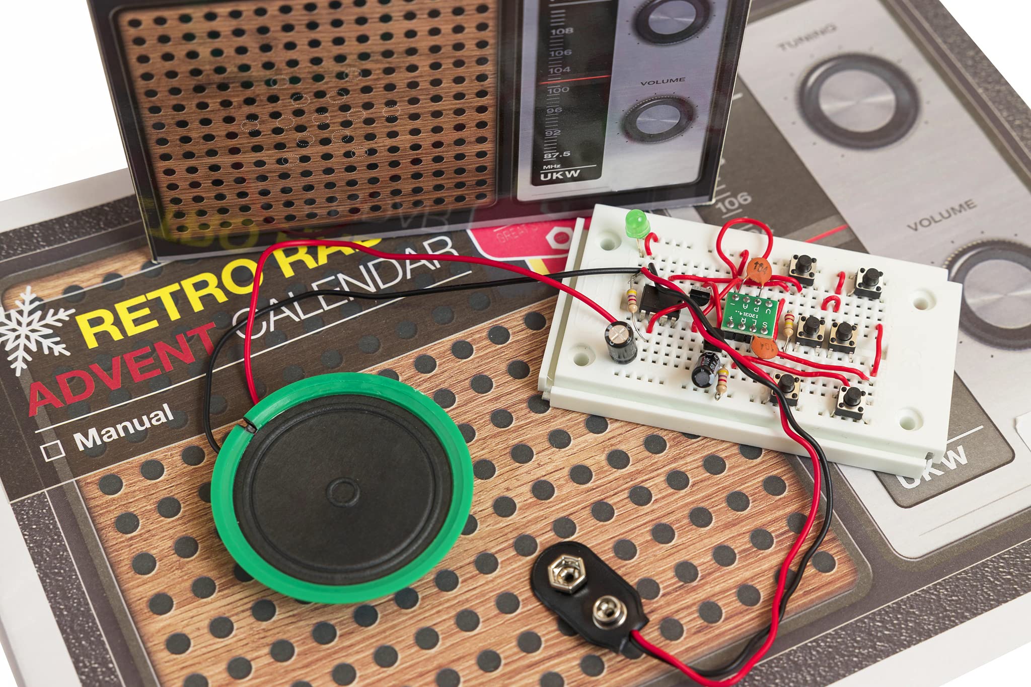 EIGHT Advent Calendar Kit - Build Your Own Retro Radio - 12 Years and Up 5