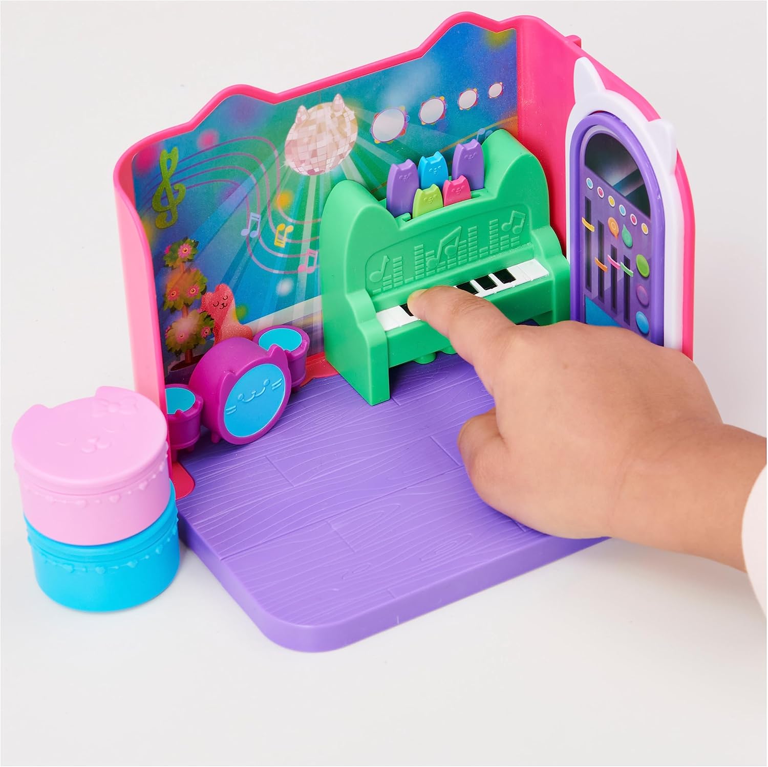 Gabby’s Dollhouse Groovy Music Room Playset with Daniel James Catnip Figure - Ages 3+ 8