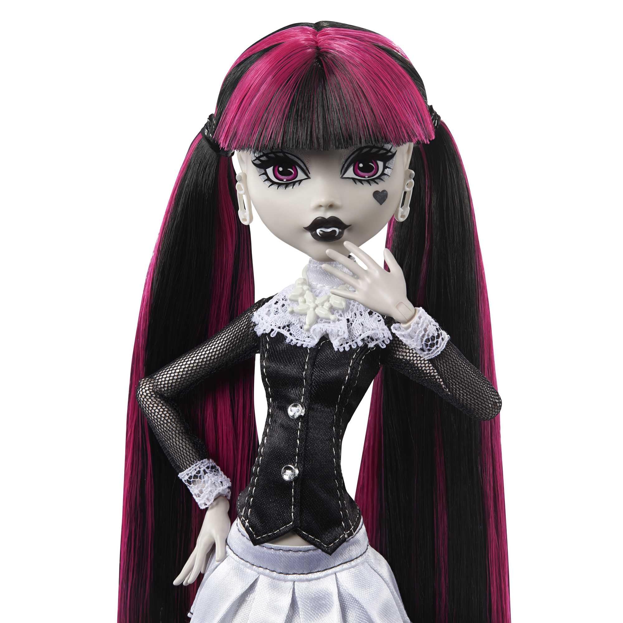 Monster High Draculaura Doll - Reel Drama Horror Flick Theme, Black & White Vampire Style 6