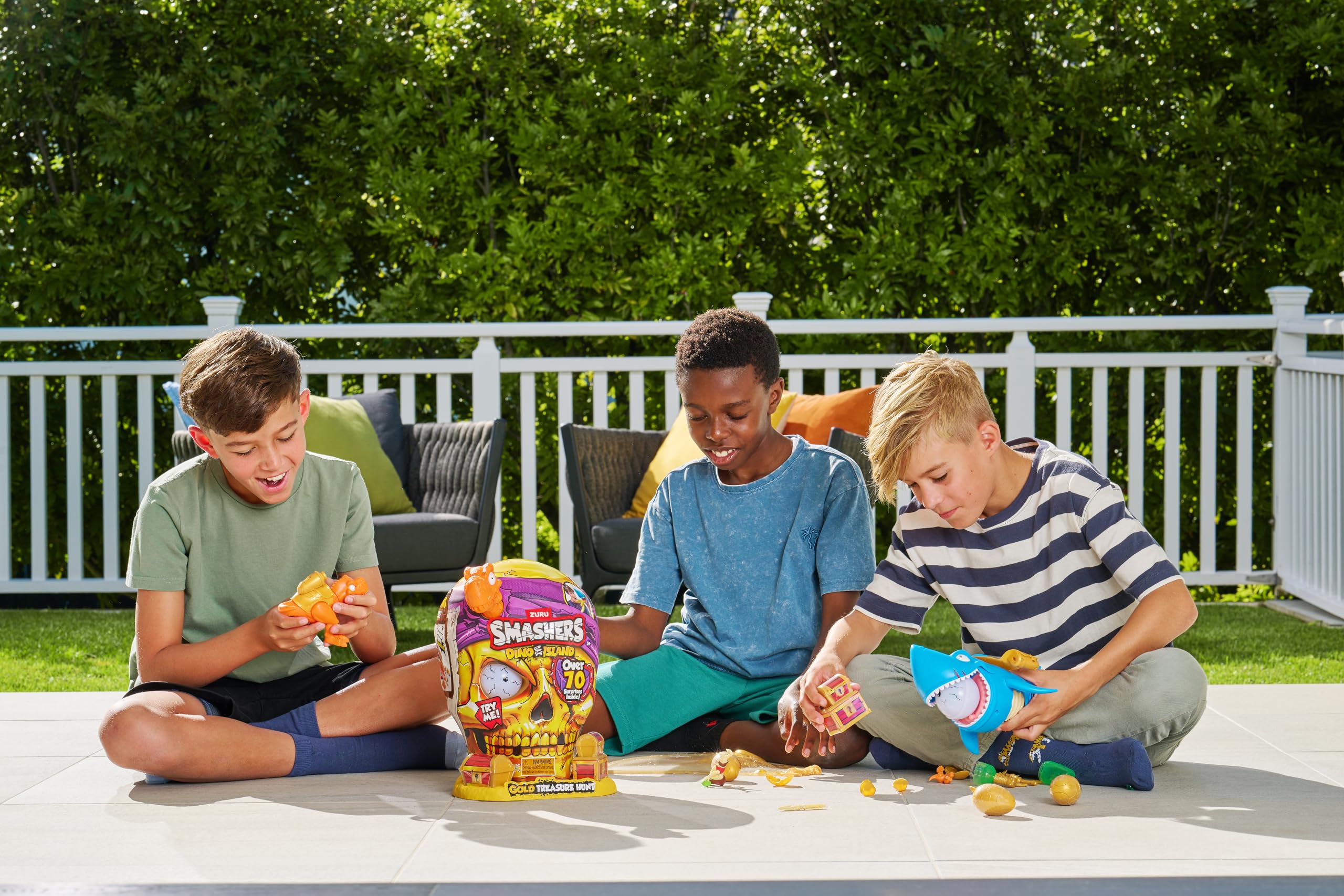 Smashers Dino Island Gold Treasure Hunt (Grey) - Interactive Playset with 70+ Surprises, Roars & Glows 7