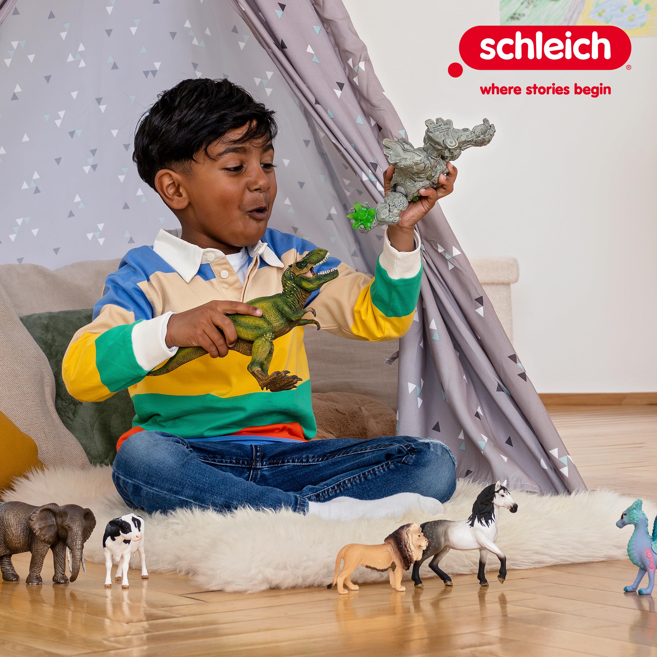 SCHLEICH Horse Club Lisa & Storm Playset - Action Figure with Poseable Doll & Horse for Ages 5+ 10