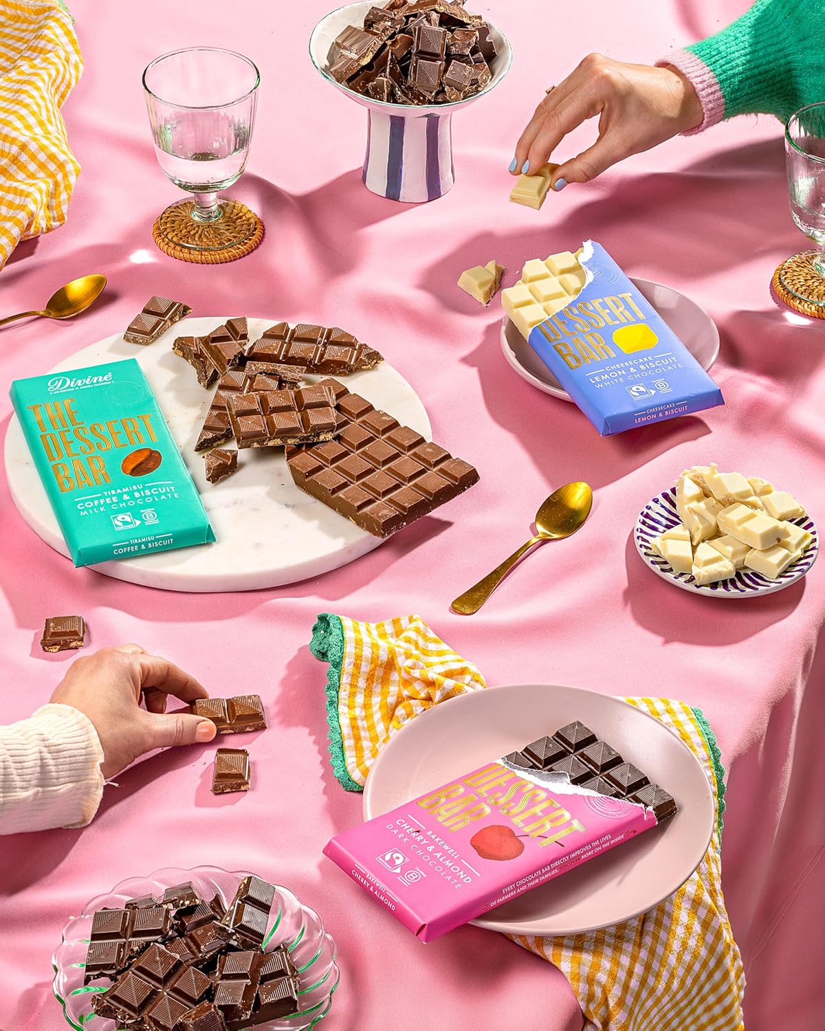 Divine - Chocolate Dessert Bar 26% White Chocolate Lemon Cheesecake with Lemon Crisp 8