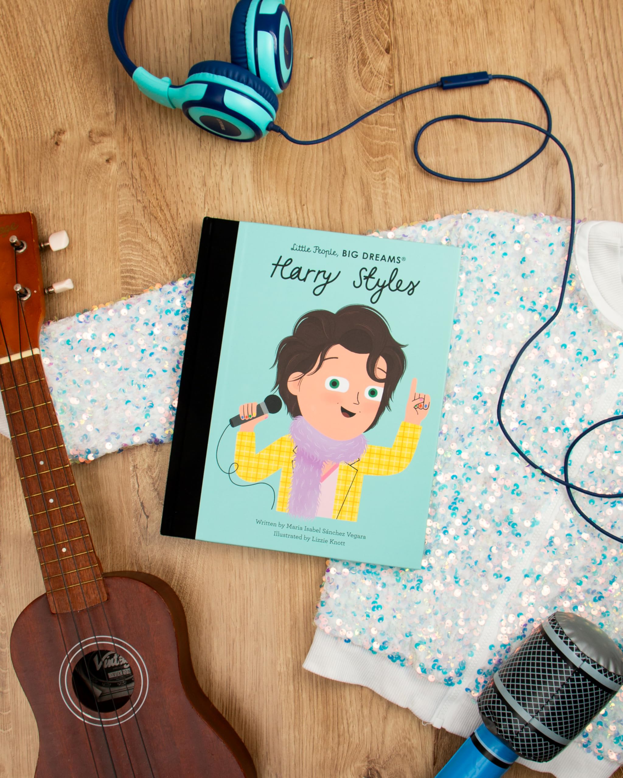 Quarto Little People, BIG DREAMS: Harry Styles Biography | Hardcover | Ages 6-8 2