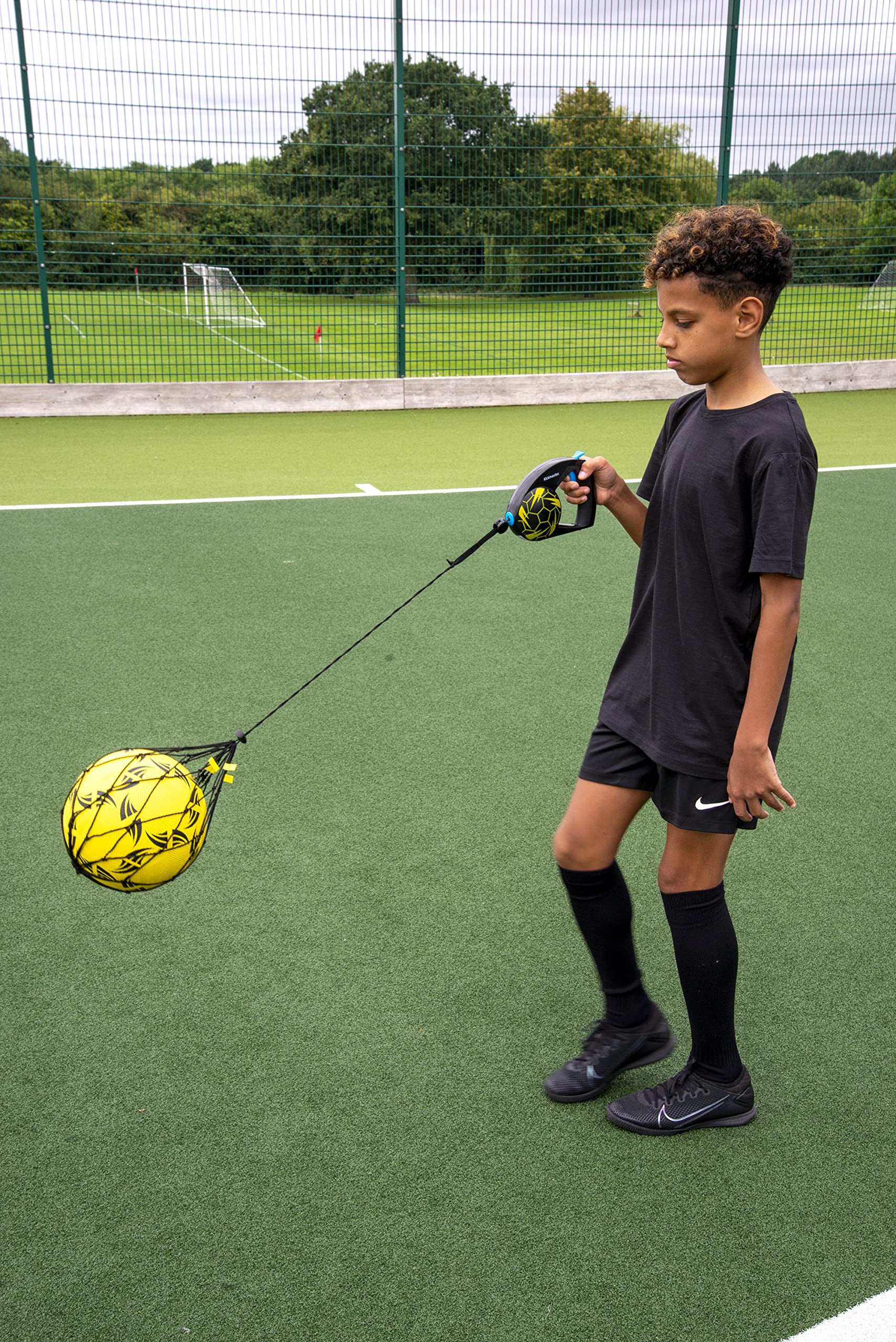 Kickmaster Close Control Trainer - Black 7