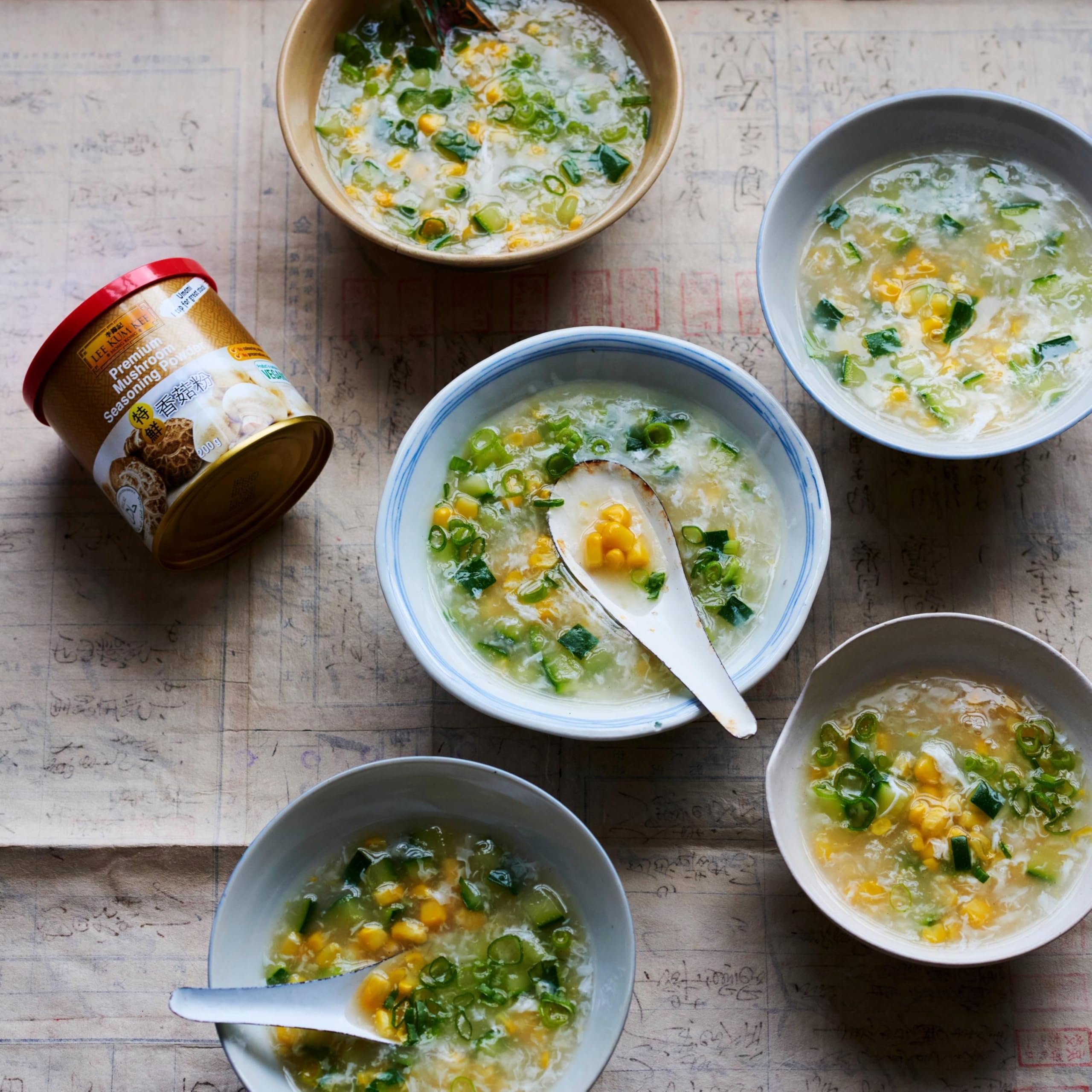 Lee Kum Kee - Premium Pilz-Gewürzpulver 200g 8