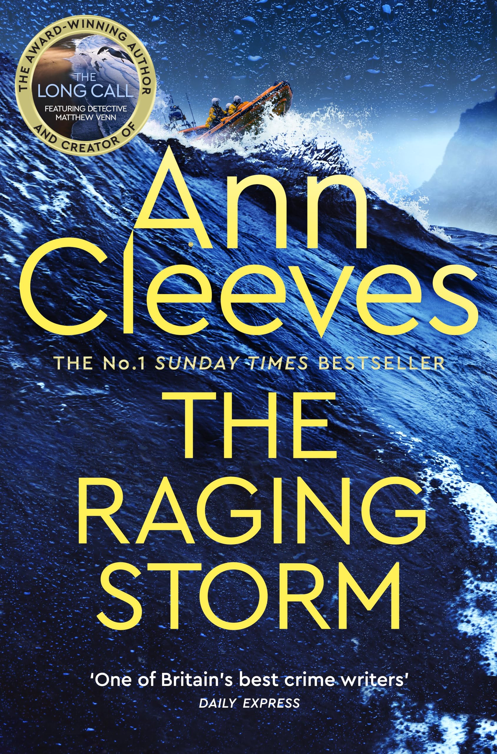 Ann Cleeves The Raging Storm - Crime & Mystery Paperback | 416 Pages | Main Market Edition