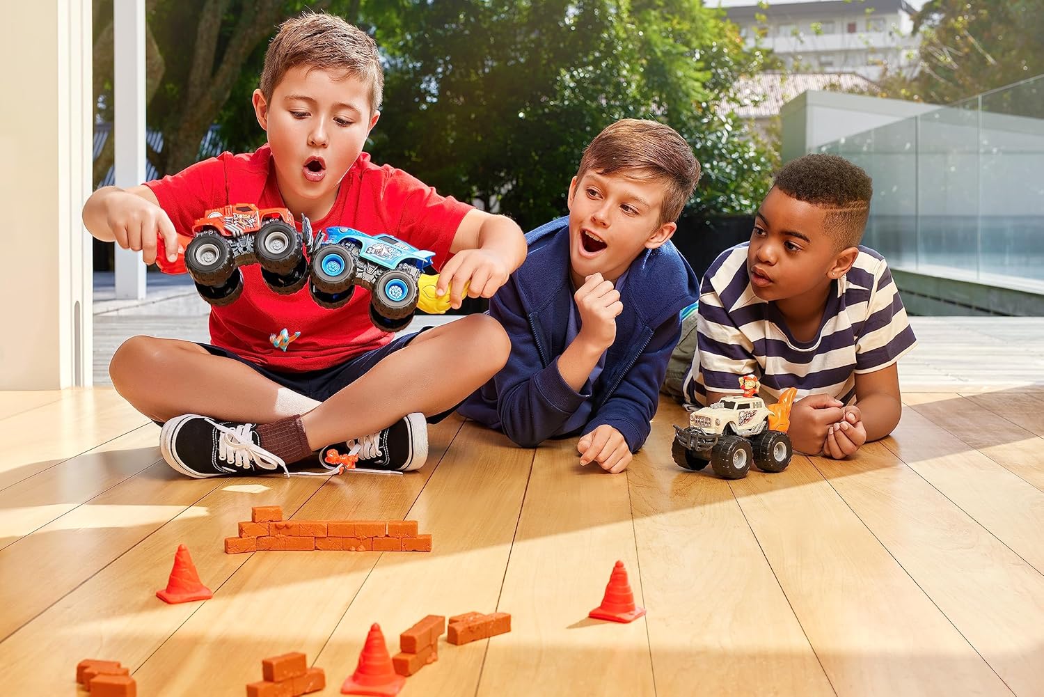 Smashers Monster Truck Surprise by ZURU - Dino Drifter with 25 Surprises, 3 Trucks to Collect 7