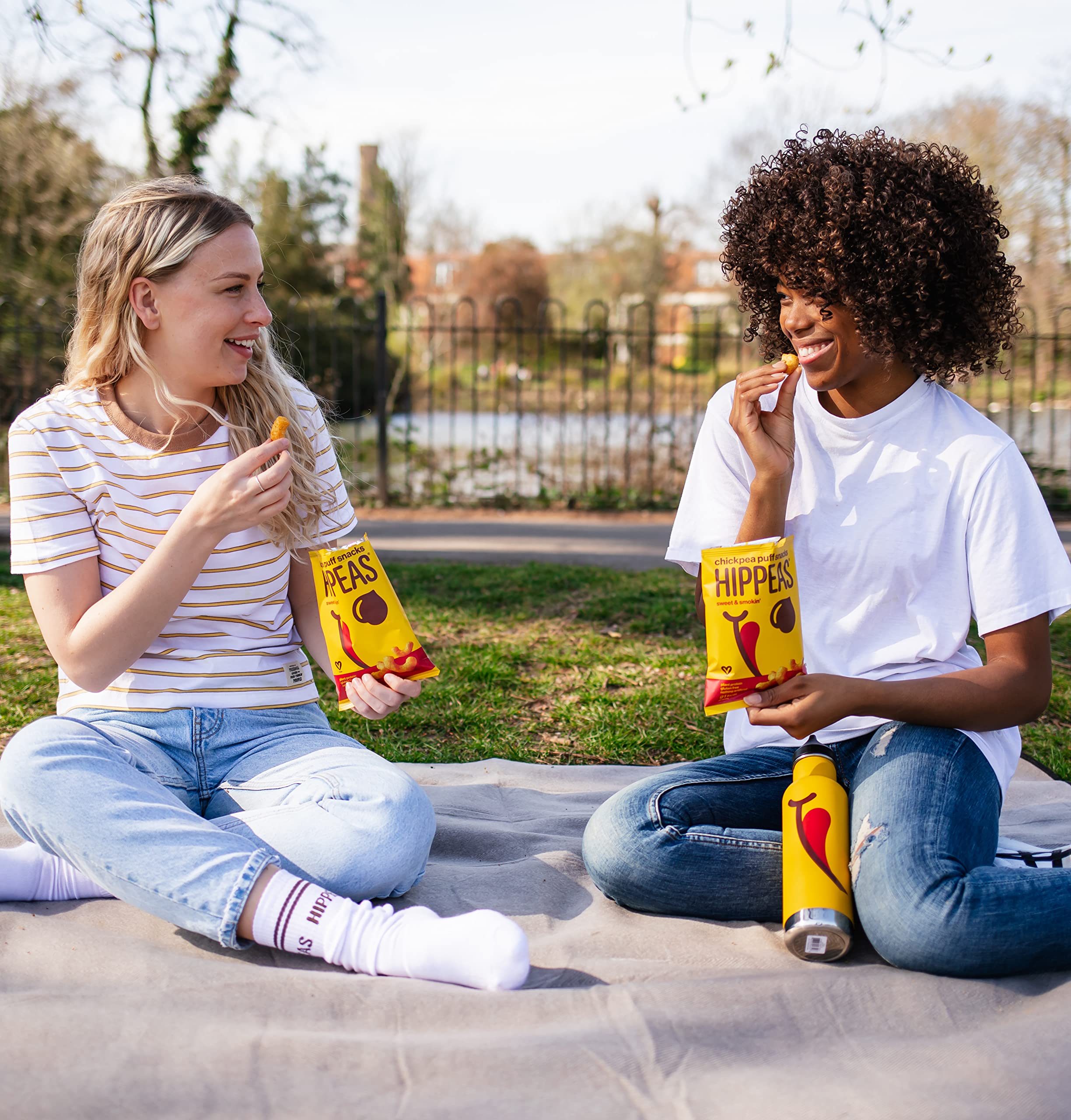 Hippeas Smoky Paprika Chickpea Puff Vegan Multipack Crisps | 24 x 22g Snack 7