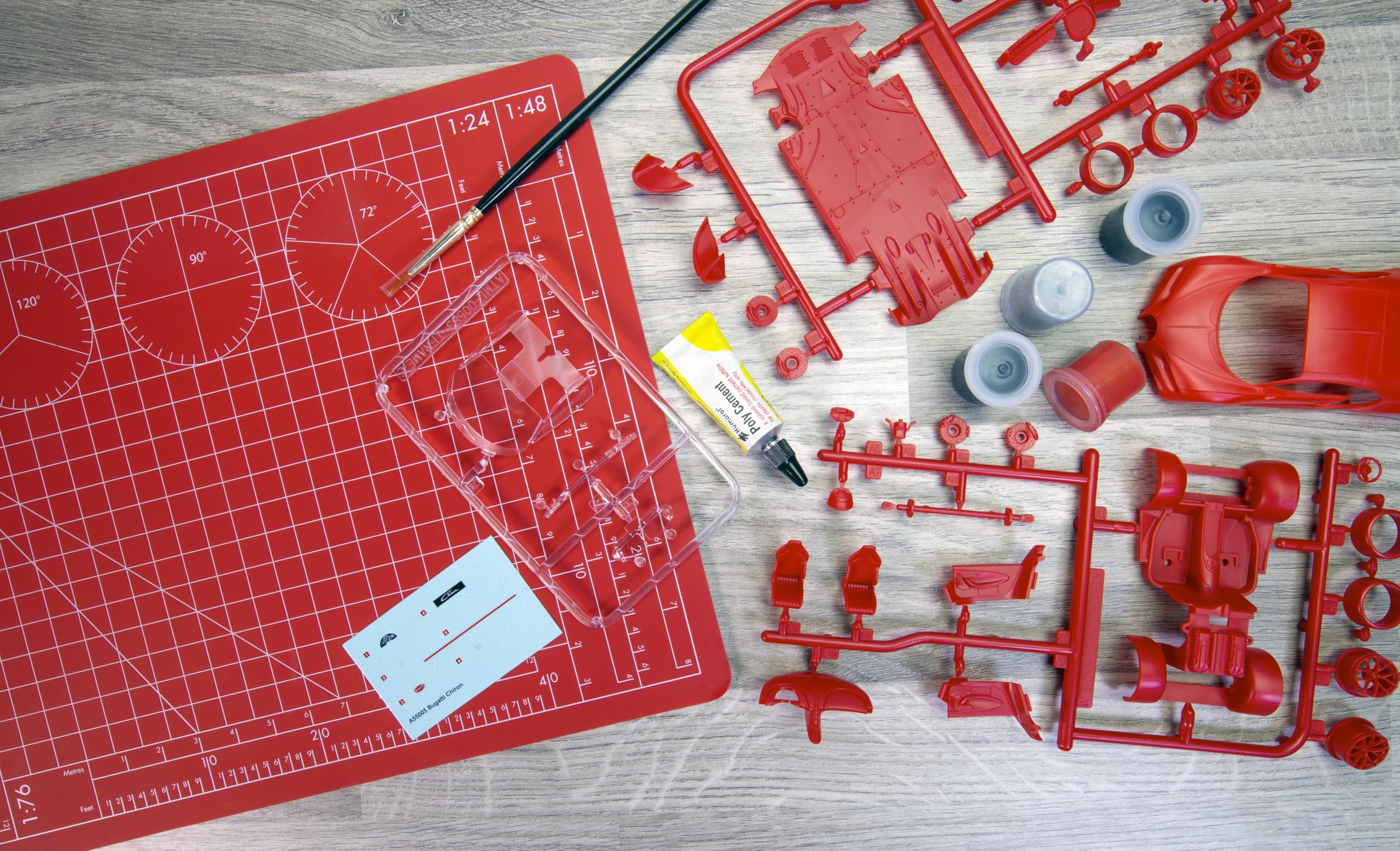 Airfix A55005 Bugatti Chiron Model Kit - Plastic Car Building Set for Adults & Kids 8+ 3