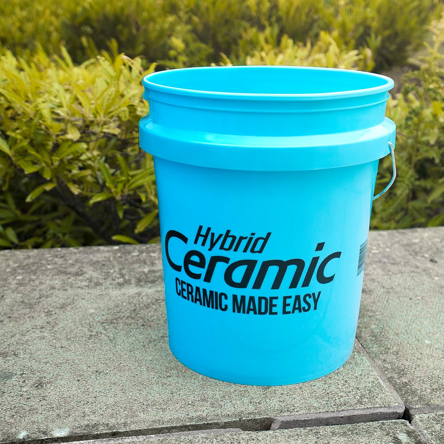 Meguiar's RG206 Blue Hybrid Ceramic Large Car Wash Bucket 5 US Gallon with Grit Guard Compatibility 6