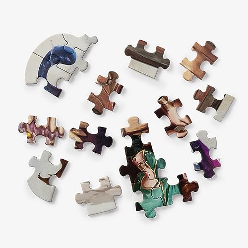 Dungeons & Dragons Mini Shaped Jigsaw Puzzle: The Mimic Edition: 102-Piece Colle