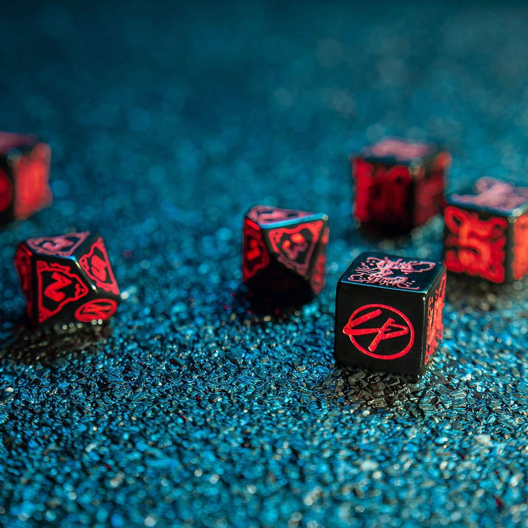 Q WORKSHOP Cyberpunk Red Essential Dice Set (Red Essential)