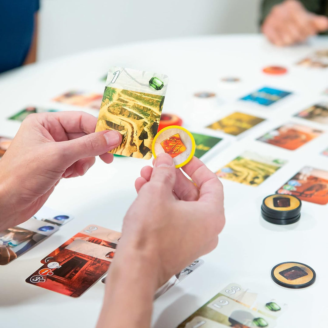 Space Cowboys | Splendor | Board Game | Ages 10+ | For 2 to 4 Players | 30 Minutes Playing Time