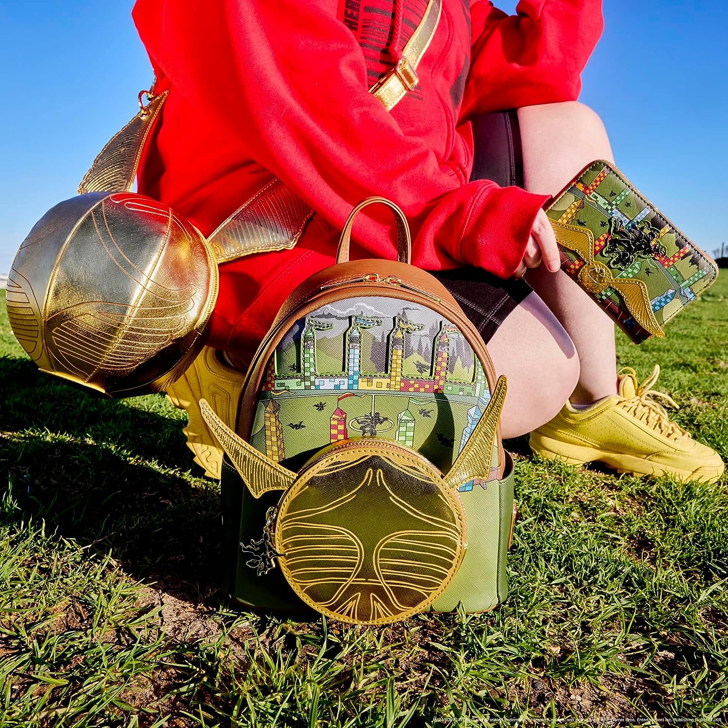 Loungefly Harry Potter Golden Snitch Mini Backpack 3